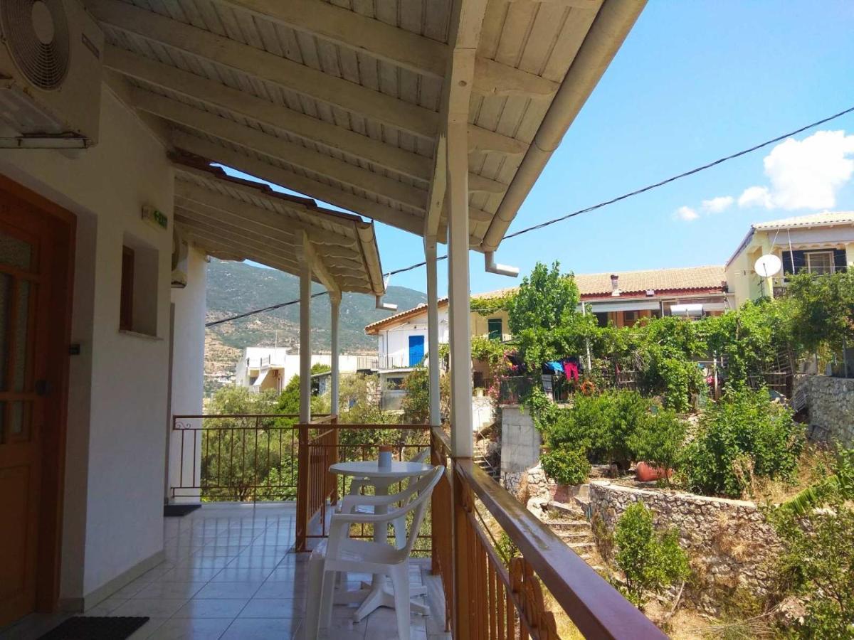 Kostas Studios II Vasilikí Buitenkant foto