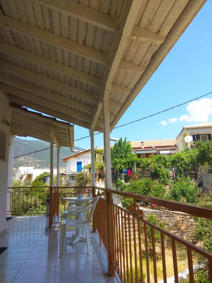 Kostas Studios II Vasilikí Buitenkant foto