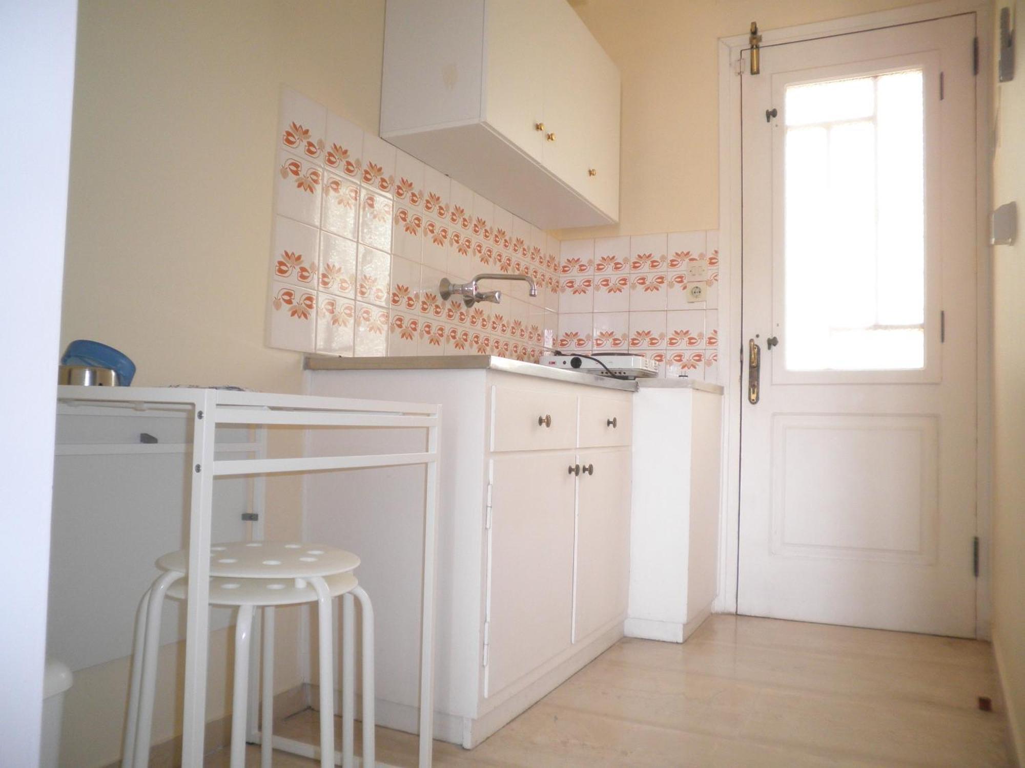 Kostas Studios II Vasilikí Kamer foto